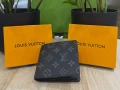 Louis Vuitton Портфейл Чисто Нов , снимка 1