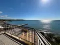 Луксозен апартамент с обширна морска панорама, разположен на брега на морето в Мидия Гранд Резорт, снимка 7
