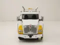 Kenworth T880 Wrecker Abschlepper пътна помощ 2018 - мащаб 1:43 на IXO моделът е нов в PVC кейс, снимка 5