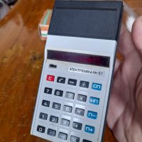 Стар калкулатор Електроника МК-57, снимка 3 - Антикварни и старинни предмети - 40324597