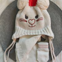 Зимен комплект шапка, шал и ръкавички за момиче 0-18м, снимка 5 - Бебешки шапки - 38558370
