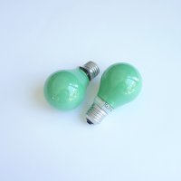 Лампа обикновена зелена с цокъл E27 220V 40W, снимка 1 - Крушки - 42618054