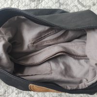Дамска кожена чанта, снимка 3 - Чанти - 40202391