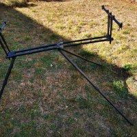Шаранска стойка за до 5 въдици с телескопични крака с дължина до 133см, снимка 4 - Такъми - 39359856
