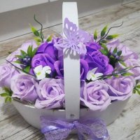 Кошница със сапунени рози, снимка 1 - Подаръци за жени - 38515551