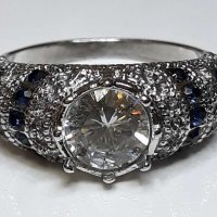 Златен пръстен Бяло Злато 18К със камък на Сваровски НОВ, снимка 1 - Пръстени - 29246556