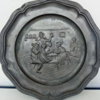 Старинна чиния за стена релефна, снимка 2 - Антикварни и старинни предмети - 34107720