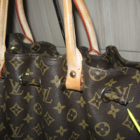 Louis Vuitton оригинална дамска чанта, снимка 14 - Чанти - 44726754