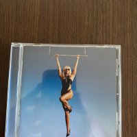 Албум на Miley Cyrus - Endless Summer Vacation, снимка 1 - CD дискове - 44162785