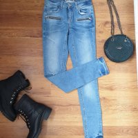 Perfect jeans Gina Tricot размер 25, снимка 1 - Дънки - 34565911