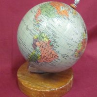 Винтич Мини Глобус с Дървена Поставка, снимка 12 - Антикварни и старинни предмети - 37030930