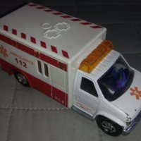 Majorette Ambulance Pompier Fire 1/43, снимка 5 - Колекции - 39381505