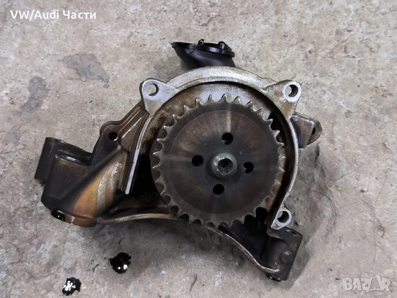 Маслена помпа за Голф 5 Ауди А3 1.6 фси VW Golf 5 Audi A3 8P 1.6 FSI Passat Touran 03C115105H, снимка 1