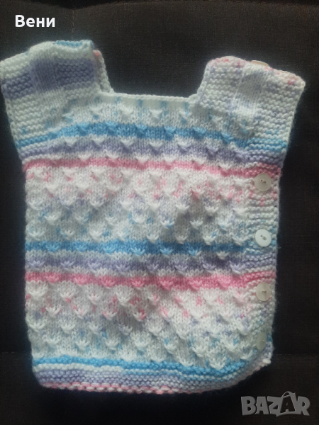 Ръчно плетено бебешко пуловерче, снимка 1