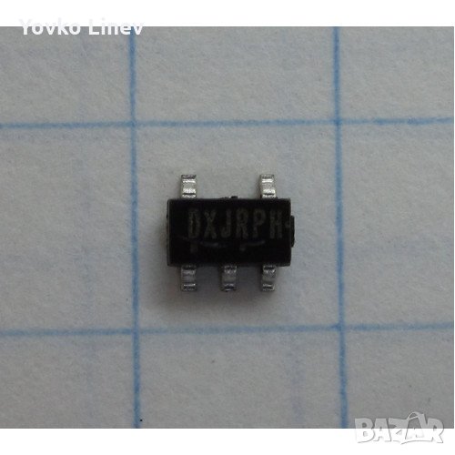 NCP1529 SMD TSOP−5  MARKING - DXJ   1A STEP-DOWN CONVERTER - 2 БРОЯ, снимка 1