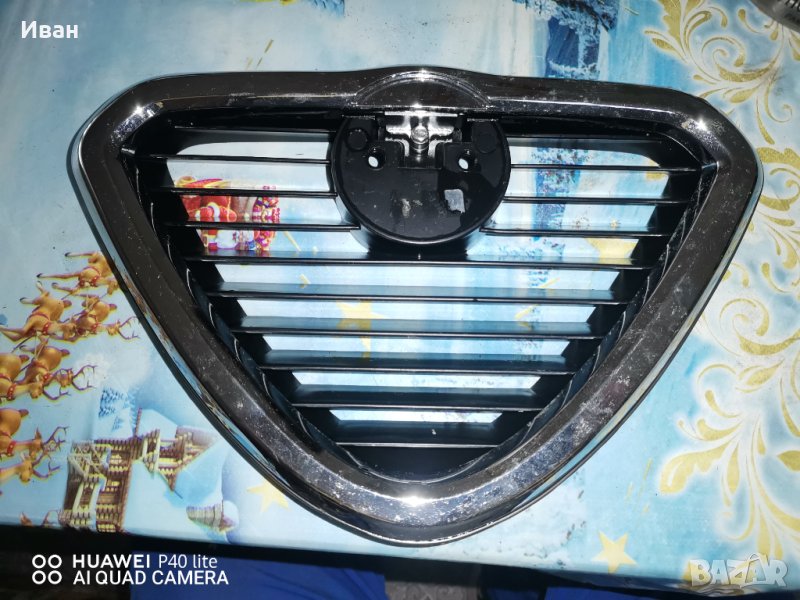 Решетка за Алфа 164-90г., снимка 1