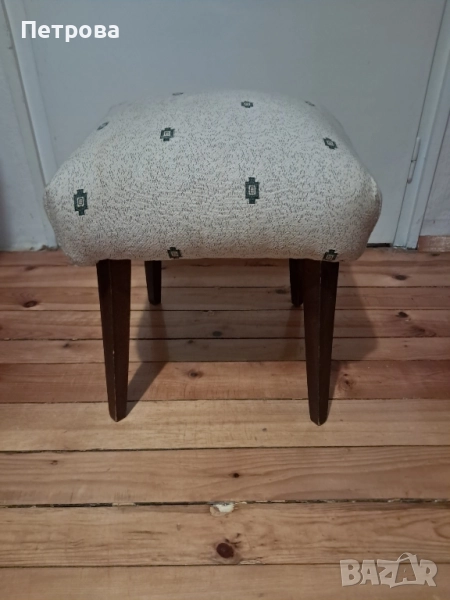 продавам табуретки 2+1, снимка 1