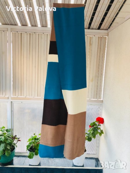 Много красив 4-цветен шал,250/25см, снимка 1