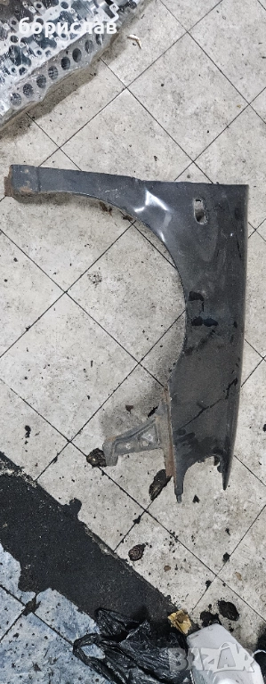 Преден десен калник за Фолксваген поло 6н , снимка 1