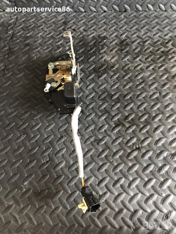 Механизъм на бравата на предната дясна врата за KIA Carnival 2.9 CRDi (2005), снимка 1