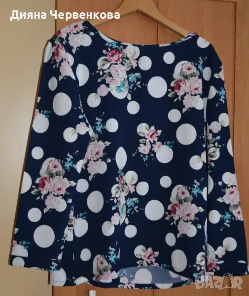 Блуза дамска тъмносиня на бели кръгове и рози; L÷XL, снимка 1