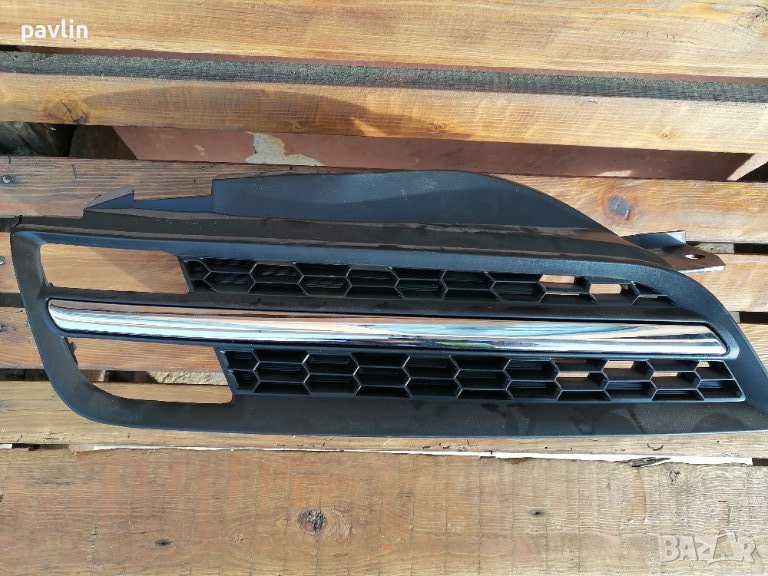 Нисан микра решетка мигач, снимка 1