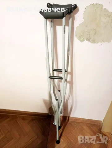 Подмишнична патерица 2 бр. 
