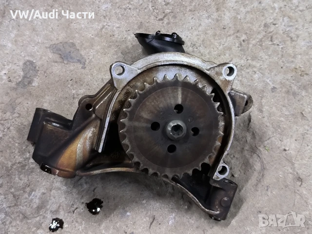 Маслена помпа за Голф 5 Ауди А3 1.6 фси VW Golf 5 Audi A3 8P 1.6 FSI Passat Touran 03C115105H