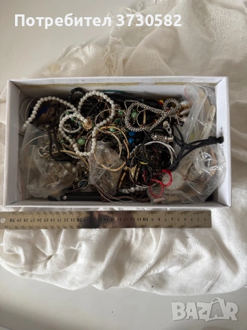 Лот бижута здрави и за поправка Mistery Box, снимка 5 - Бижутерийни комплекти - 54172746