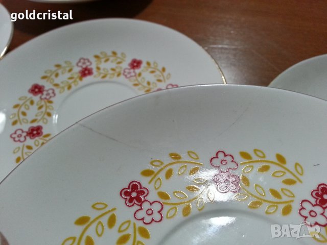Български костен порцелан чинийки, снимка 4 - Антикварни и старинни предмети - 40552151