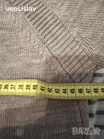 Love Moschino оригинален пуловер, снимка 4 - Пуловери - 52500425