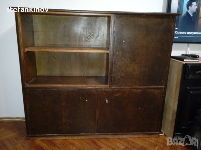 Старинен шкаф цвят венге 130х38х115см