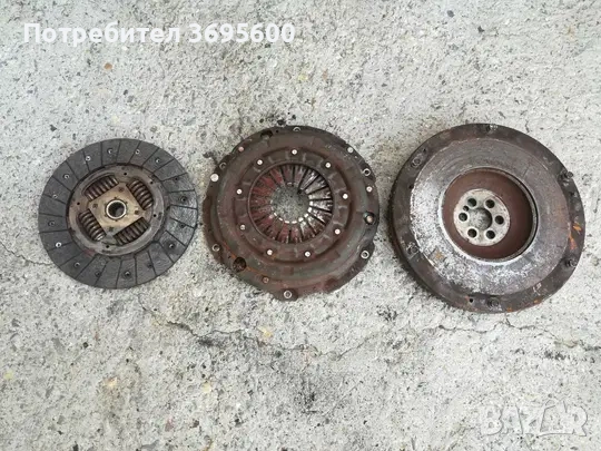 Nissan Navara Нисан Навара 2.5TD съединител маховик притискател феродо