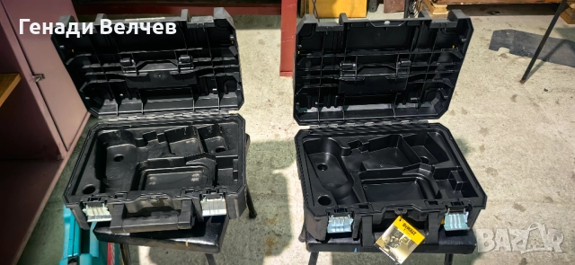 Продавам 2 броя куфари на Девалт за ударен гайковерт. Единият е нов. Цена 40лв за брой. Намират се в