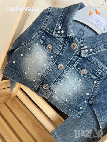 Детско дънково яке с бели перли, снимка 2 - Детски якета и елеци - 51117865