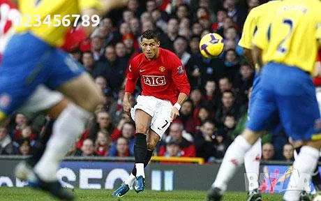 Nike Mercurial Vapor IV 2008 CR7 Ronaldo оригинални бутонки калеври Кристиано Роналдо размер 46, снимка 12 - Футбол - 52137269