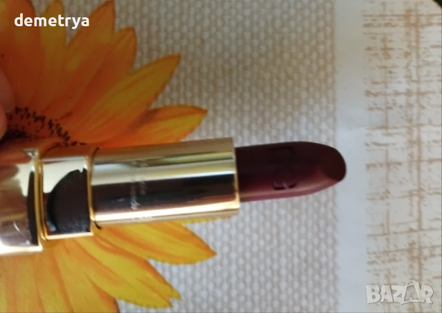 Червила D&G 322 Dolce magnetic и Guerlain Kiss kiss Daring matteDar, снимка 6 - Декоративна козметика - 51127364