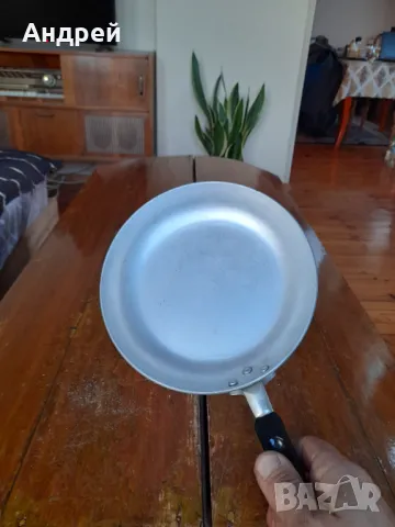 Стар алуминиев тиган #18, снимка 4 - Други ценни предмети - 48997107