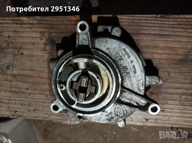 06M145100L вакуум помпа Audi S4 S5 S6 SQ5 3.0TFSI 