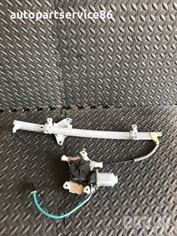 Механизъм за стъкло с мотор на предна лява врата за Nissan Almera Tino (2005) 