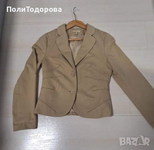 Дамско сако Capasca, снимка 2 - Сака - 49700563