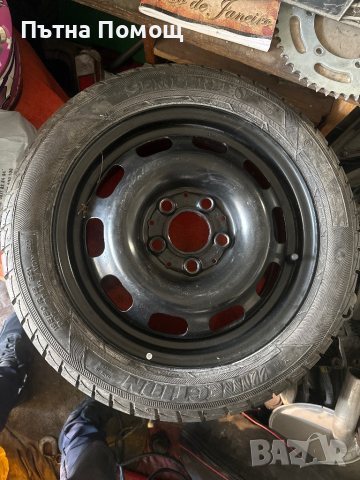 Резервна гума Мерцедес, снимка 1 - Гуми и джанти - 44775745