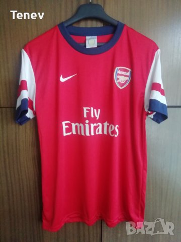 Arsenal Mesut Ozil Nike тениска фланелка Арсенал Йозил размер М, снимка 2 - Тениски - 42300674