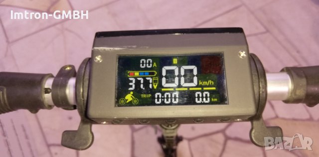 Електрическа тротинетка скутер ICONBIT IK-1972K TRACER (8 инча, черен), снимка 3 - Други спортове - 38007945