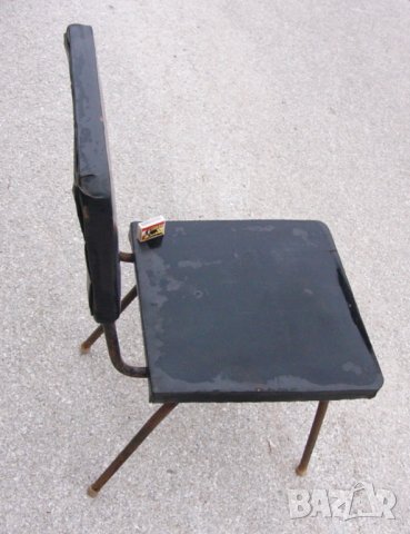 Оригинал Български Метален Тръбен СТОЛ 40x61x84 см Седалка и Облегалка Тапицерия Кожа Столове БАРТЕР, снимка 2 - Столове - 44455333