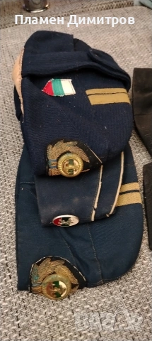 Продавам парадна униформа, снимка 5 - Антикварни и старинни предмети - 54098848