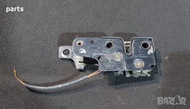 Ключалка Преден Капак Ауди А3 8P
- 8P0823509, снимка 2 - Части - 48711539