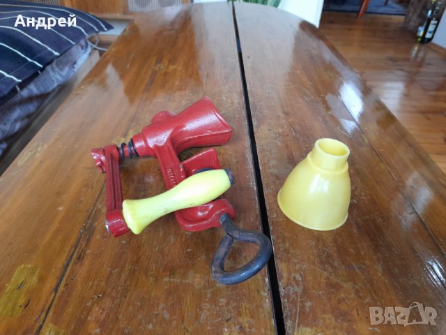 Стара кафемелачка,мелничка,мелница за кафе #13, снимка 2 - Антикварни и старинни предмети - 39458788