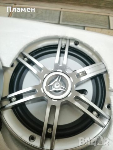 Усилвател 4 канален за автомобил AUNA 2400W мощни 6,5 високоговорители с изходящи 800W и 92dB SPL, снимка 4 - Други - 42764046