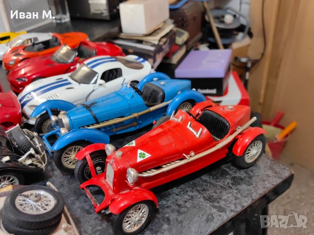 Колекционерски метални колички Burago , снимка 11 - Колекции - 54339972